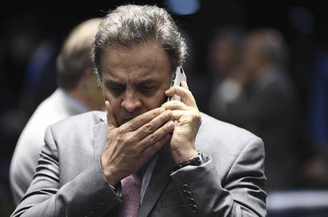 Aécio Neves vira réu em processo que investiga propinas da JBS