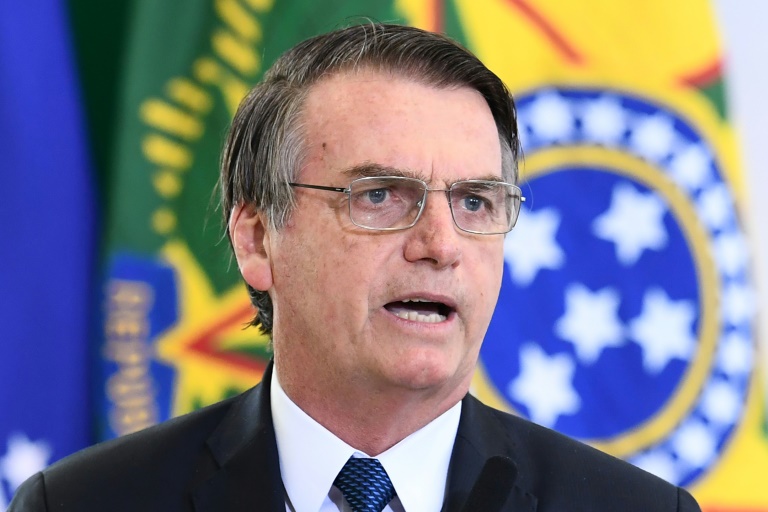 Bolsonaro usa Twitter para descartar criação da CPMF; veja