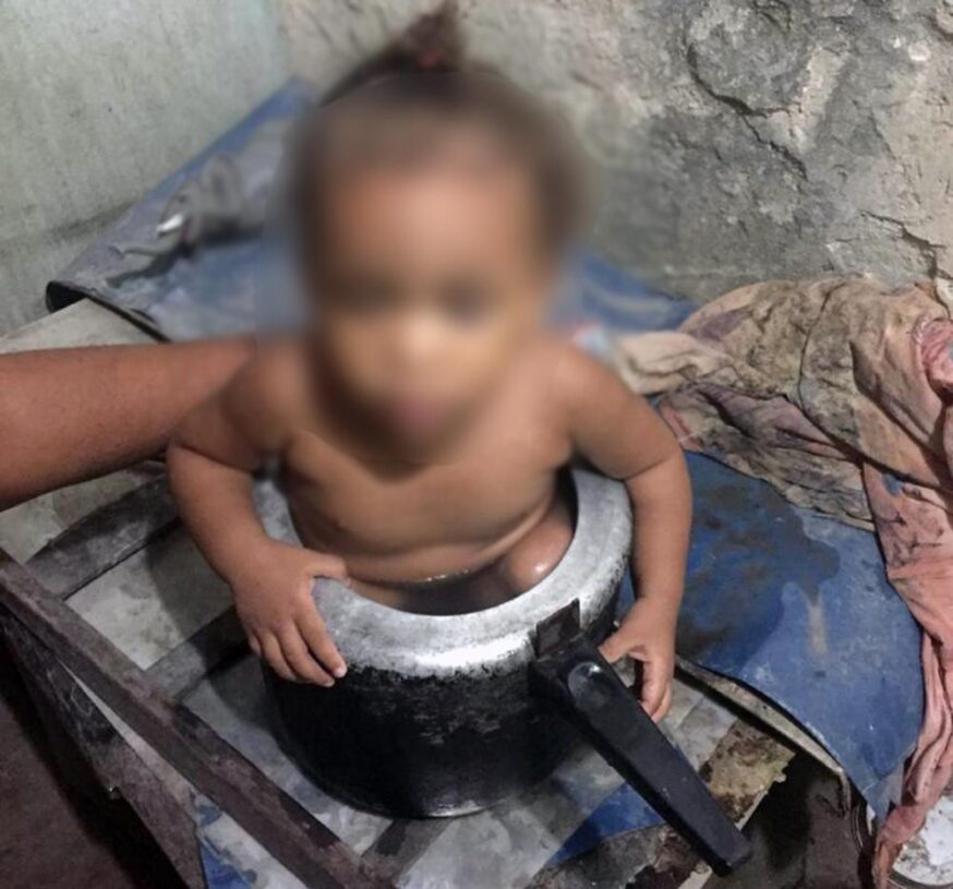 Bombeiros resgatam criança que ficou presa em panela de pressão em Pernambuco; veja fotos