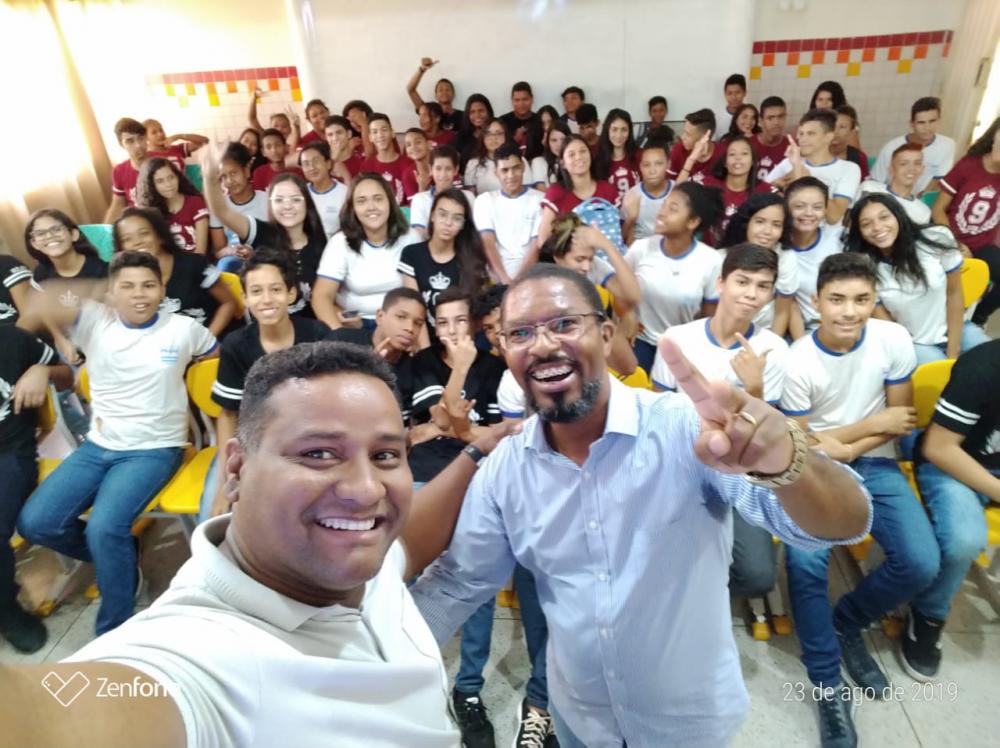 De olho no IDEB, Escola Municipal promove palestra motivacional para alunos em Palmas