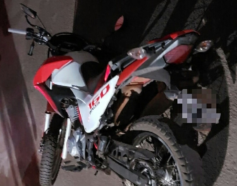 Em Araguaína: Criminosos em motocicleta tentam balear homem, mas arma falha