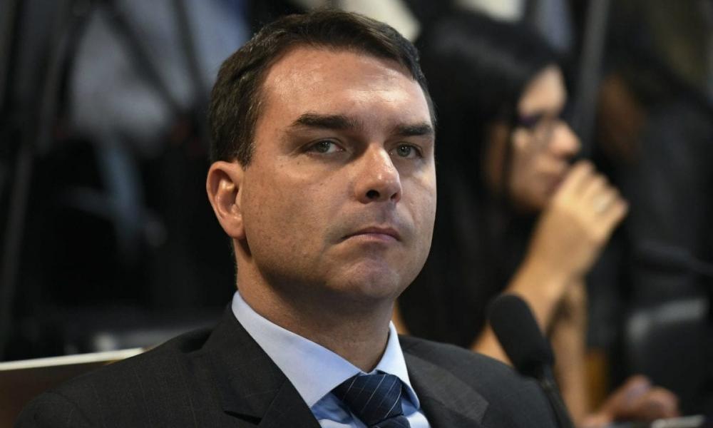 Entenda todas as acusações do Ministério Público a Flávio Bolsonaro, filho do presidente