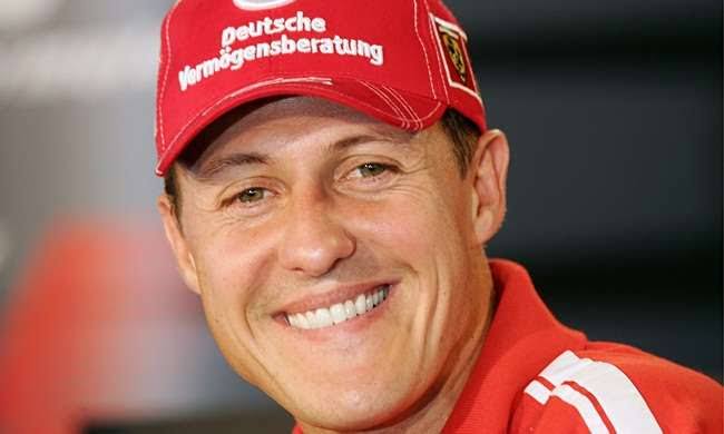 Michael Schumacher melhora e vê a Fórmula 1 pela televisão; confira