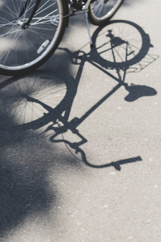 Mulher é presa por ter recebido uma bicicleta furtada como pagamento por programa sexual
