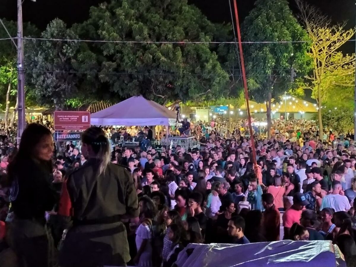 Banda de pagode Só Pra Contrariar anima o penúltimo dia do Festival  Gastronômico de Taquaruçu - Notícias