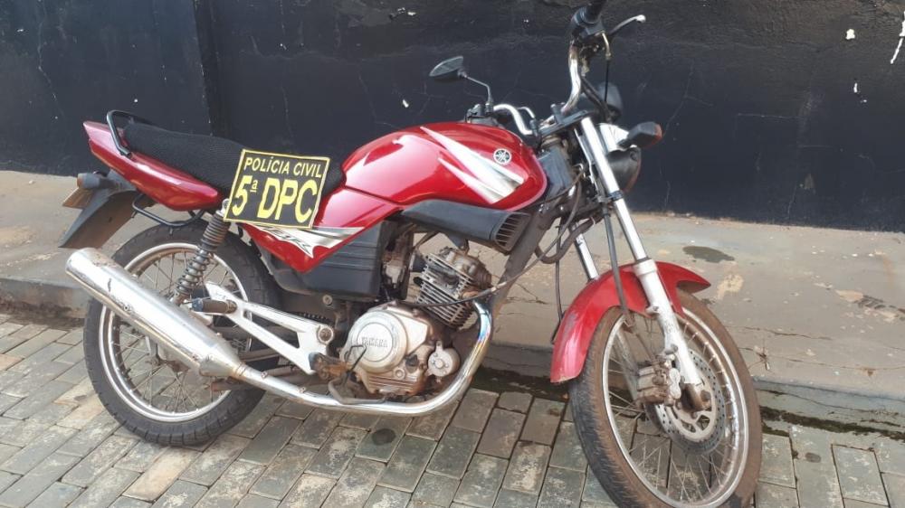 Polícia civil recupera moto roubada e prende suspeito em flagrante na região sul de Palmas