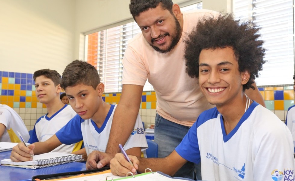 Tocantins lança diretrizes para educação básica na rede pública e particular; entenda