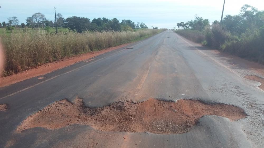 Trechos de rodovias do Tocantins estão entre os dez piores do país.