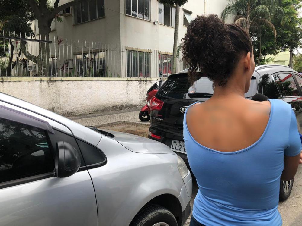 VEJA VÍDEO/ Moradora de rua é brutalmente assassinada a tiros após pedir R$ 1 no RJ