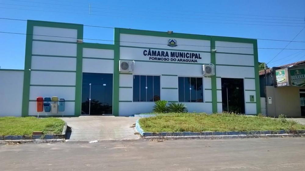Vereadores aprovam aumento do próprio salário e do salário do prefeito em Formoso do Araguaia