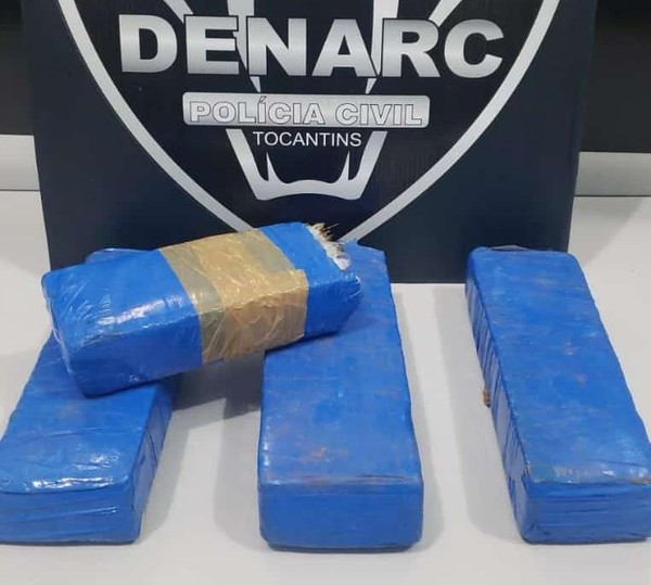 Suspeito de tráfico de drogas é preso em rodoviária ao tentar viajar com tabletes de maconha