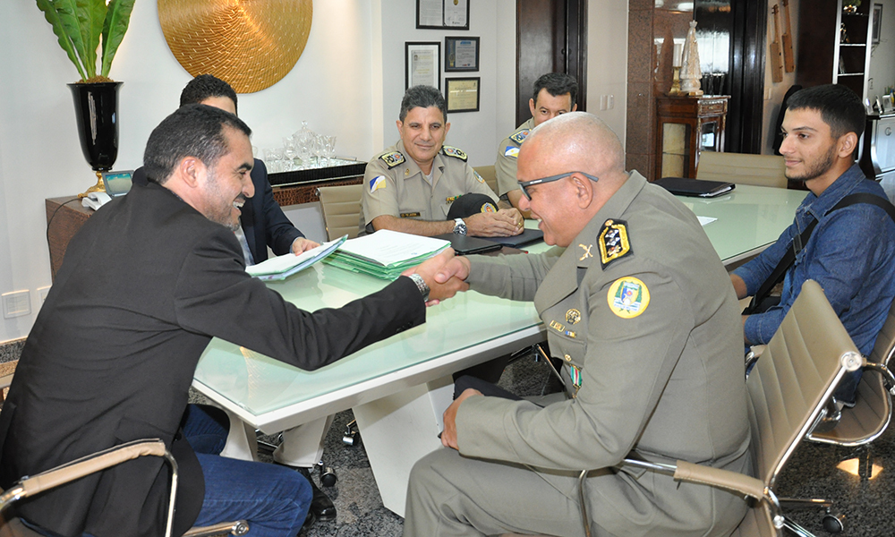 Governador em exercício, Wanderlei Barbosa promove 11 militares aptos à reserva por tempo de serviço