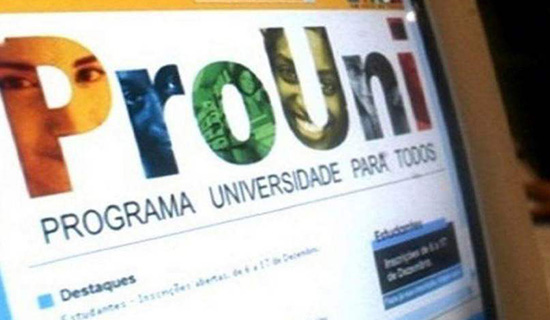 MEC libera consulta de bolsas do Prouni, mas suspende inscrições até liberação do Sisu