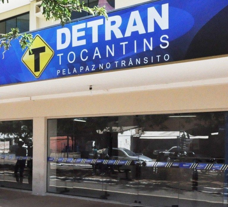 Detran anuncia que documentos de veículos serão emitidos de forma digital em 2020