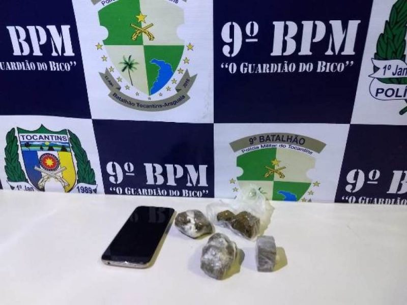 Um homem e um menor de idade são presos por tráfico de drogas em Araguatins