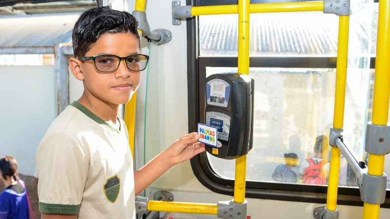 Transporte escolar da capital é modernizado com sistema de bilhetagem eletrônica