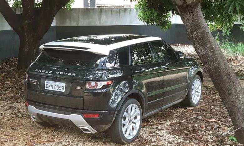Veículo de luxo furtado em Goiânia é recuperado em oficina de Palmas
