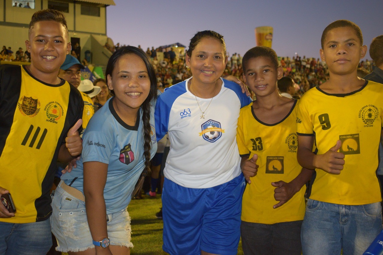 Programa de incentivo ao futebol feminino no Tocantins é apresentado por Vanda Monteiro na Assembleia Legislativa