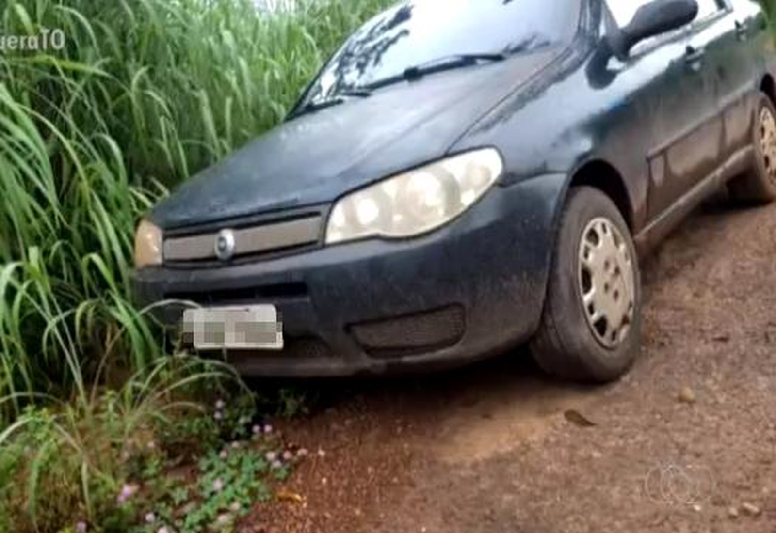 Desaparecimento de dois jovens há mais de uma semana deixa famílias preocupadas; carro em que estavam é encontrado abandonado em fazenda em Aparecido do Rio Negro