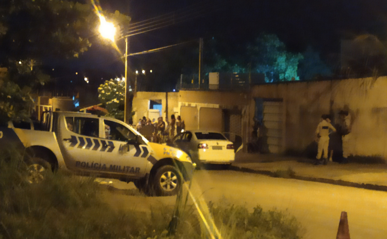 Urgente: Três pessoas são encontradas mortas dentro de carro na região sul de Palmas