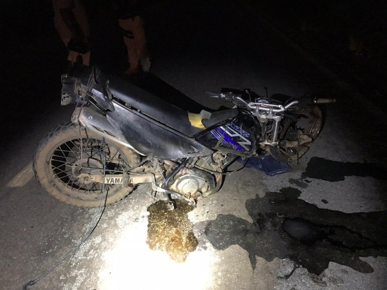 Homem de 35 anos morre após motocicleta bater de frente com carro na BR-242, sul do Tocantins