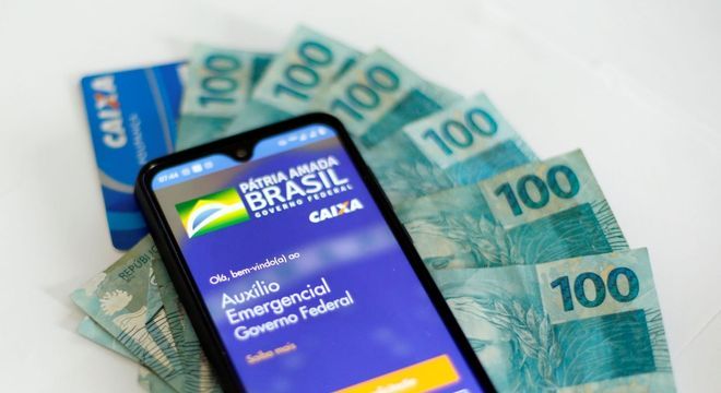 Caixa paga hoje Auxílio Emergencial a cerca de 7,2 milhões de brasileiros; veja quem vai receber