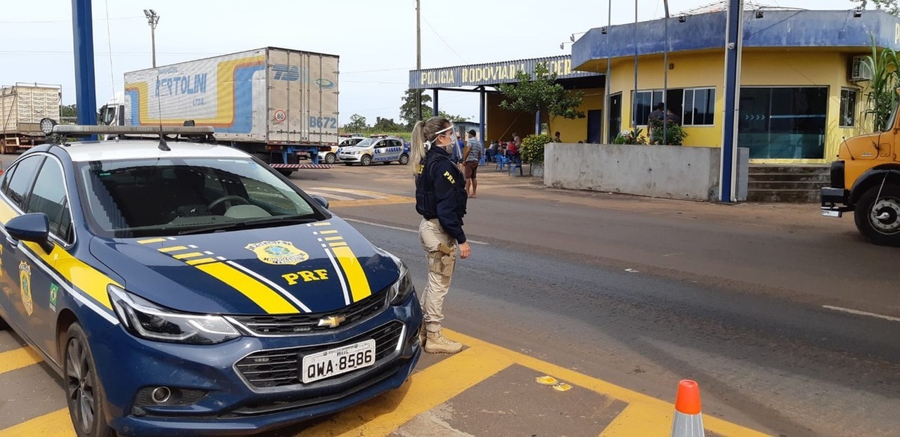 Oito caminhoneiros testam positivo para Covid-19 em postos da PRF no Tocantins