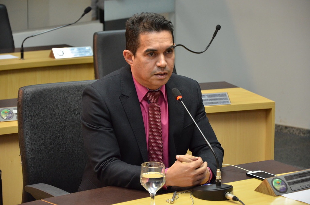 Vereador Gerson Alves notifica Procon e pede fiscalizações intensivas nos valores da venda de máscaras em Palmas