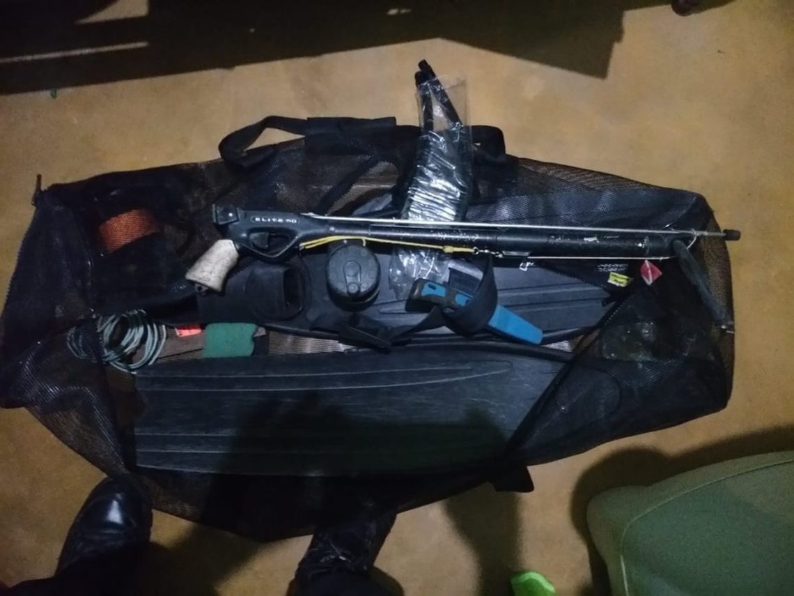 Polícia Federal cumpre mandados contra grupo suspeito de pescar e caçar animais com armas de fogo clandestinas