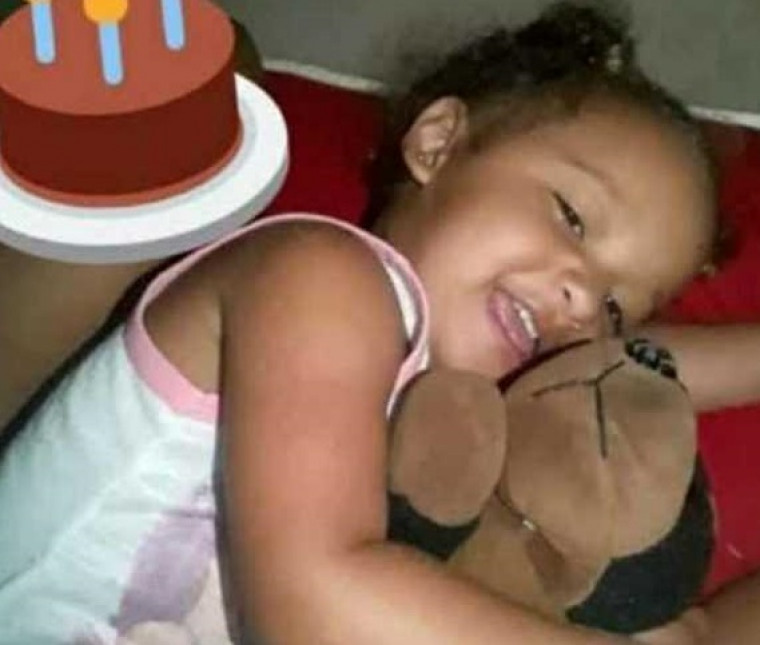 Menina de três anos morre afogada no rio Araguaia, em Xambioá; ela estava acampando com a família