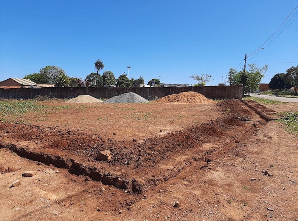 Justiça suspende obras de ampliação do Cemitério de Dianópolis após Ministério Público encontrar túmulos mal conservados e outras irregularidades