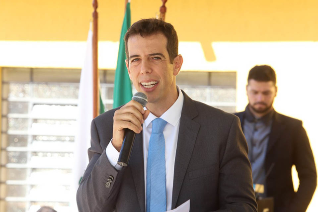 Renato Feder é o novo escolhido como ministro da Educação do governo Bolsonaro