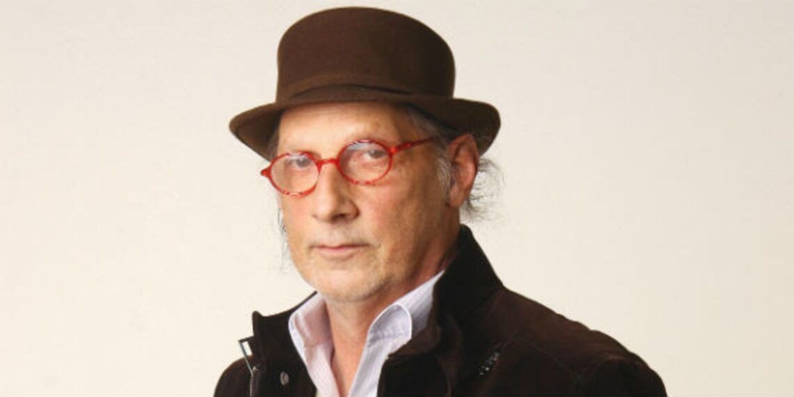 Produtor musical Arnaldo Saccomani morre aos 71 anos