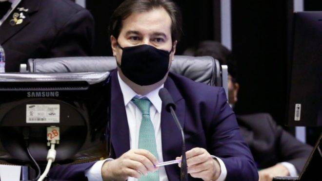 ELEIÇÃO NA CÂMARA: Rodrigo Maia diz a deputados que decidiu deixar o DEM após eleição