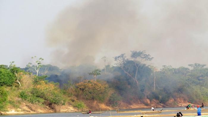 Ibama retira brigadistas e suspende ação de combate as queimadas na Ilha do Bananal