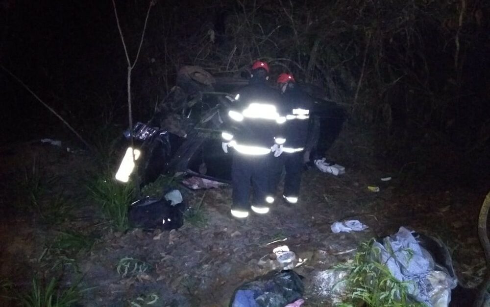 Tragédia | Menina de cinco morre após ficar presa nas ferragens do carro em acidente na BR-153 no norte do Tocantins