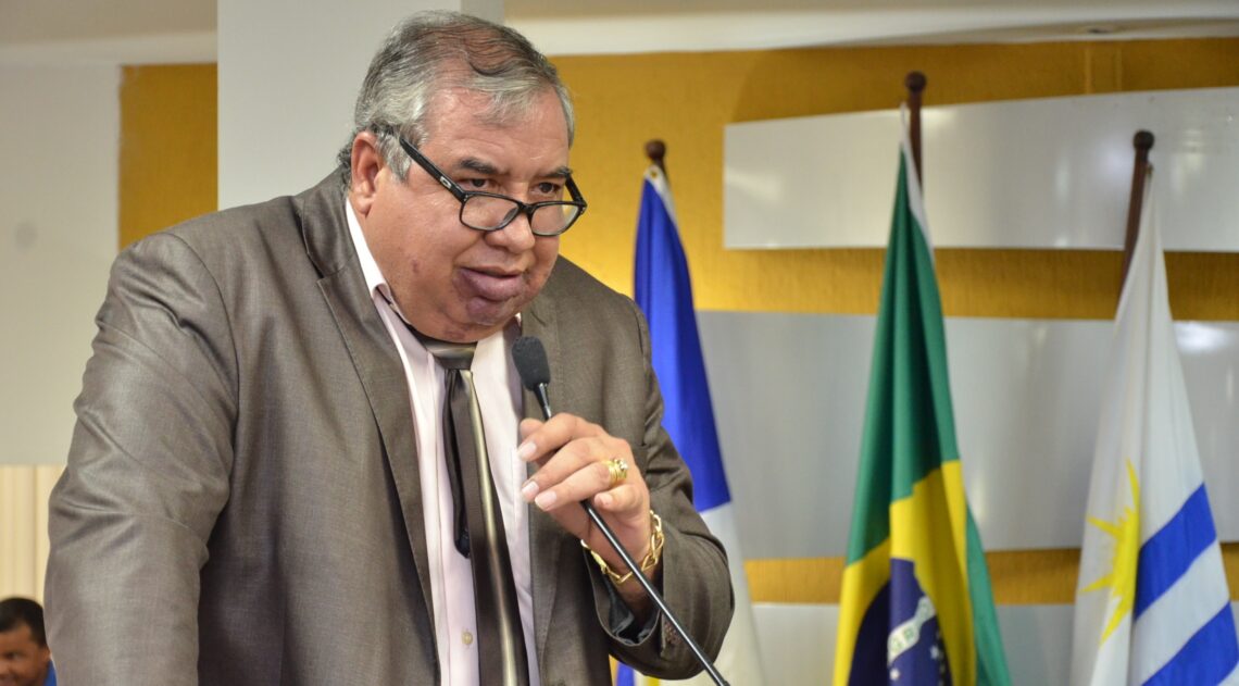 Vereador Jucelino Rodrigues diz que a conclusão da iluminação pública da Avenida-NS 02 deve ser feita emergencialmente