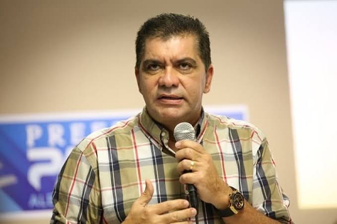 Ex-prefeito Carlos Amastha tem contas rejeitadas pela Câmara de Palmas relativas a exercício 2013