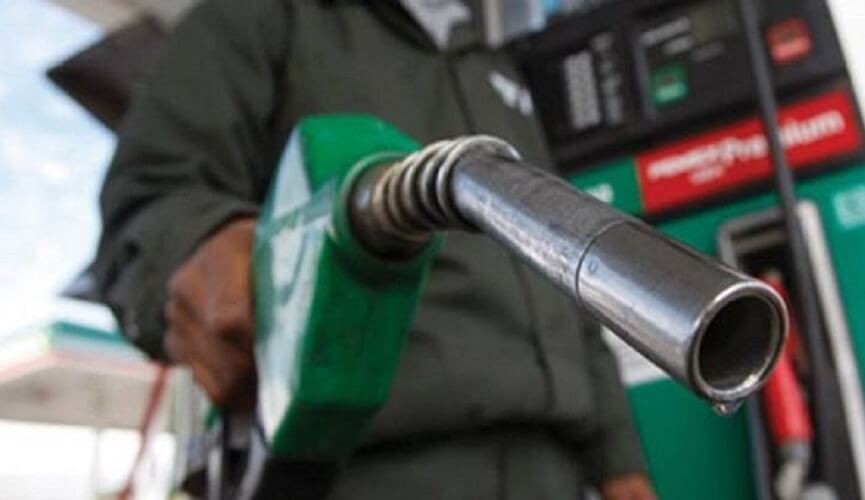 Preço da gasolina tem novo aumento e chega a R$ 5,69 em Palmas e fica perto de R$ 5,80 no norte do Tocantins