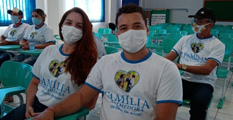 Famílias de Araguaína passam por capacitação para acolherem crianças temporariamente