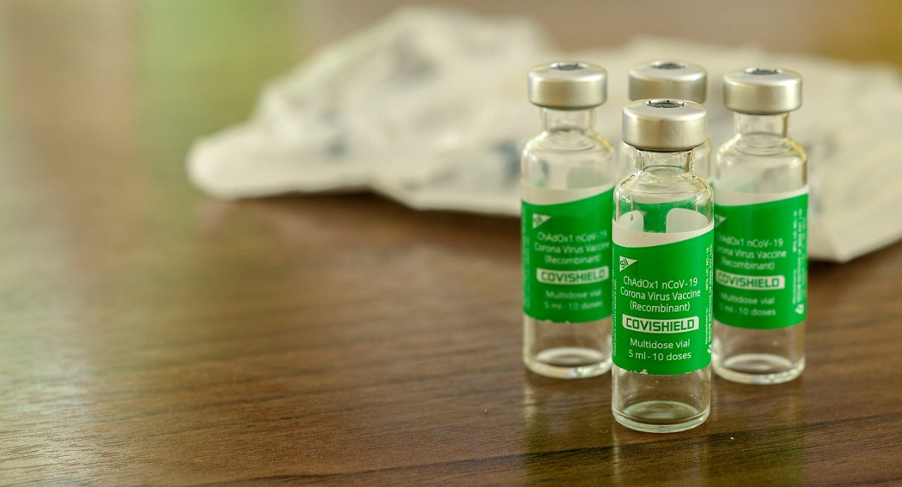 Vacina da gripe: Idosos acima dos 60 anos e professores começam a ser imunizados contra a Influenza nesta terça-feira, 11