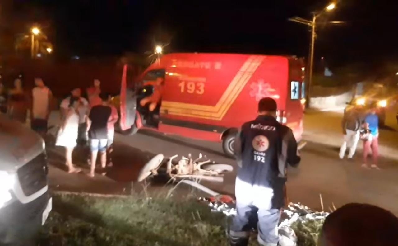 Acidente fatal: idoso de 60 anos morre após perder o controle da moto e bater em uma placa de trânsito na região sul de Palmas