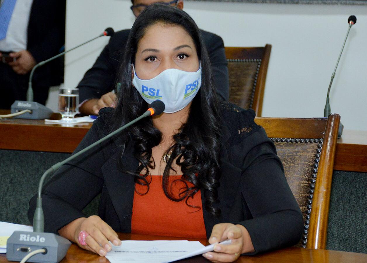 Requerimentos de Vanda Monteiro solicitam serviços na área da infraestrutura e benefícios para a saúde do Tocantins
