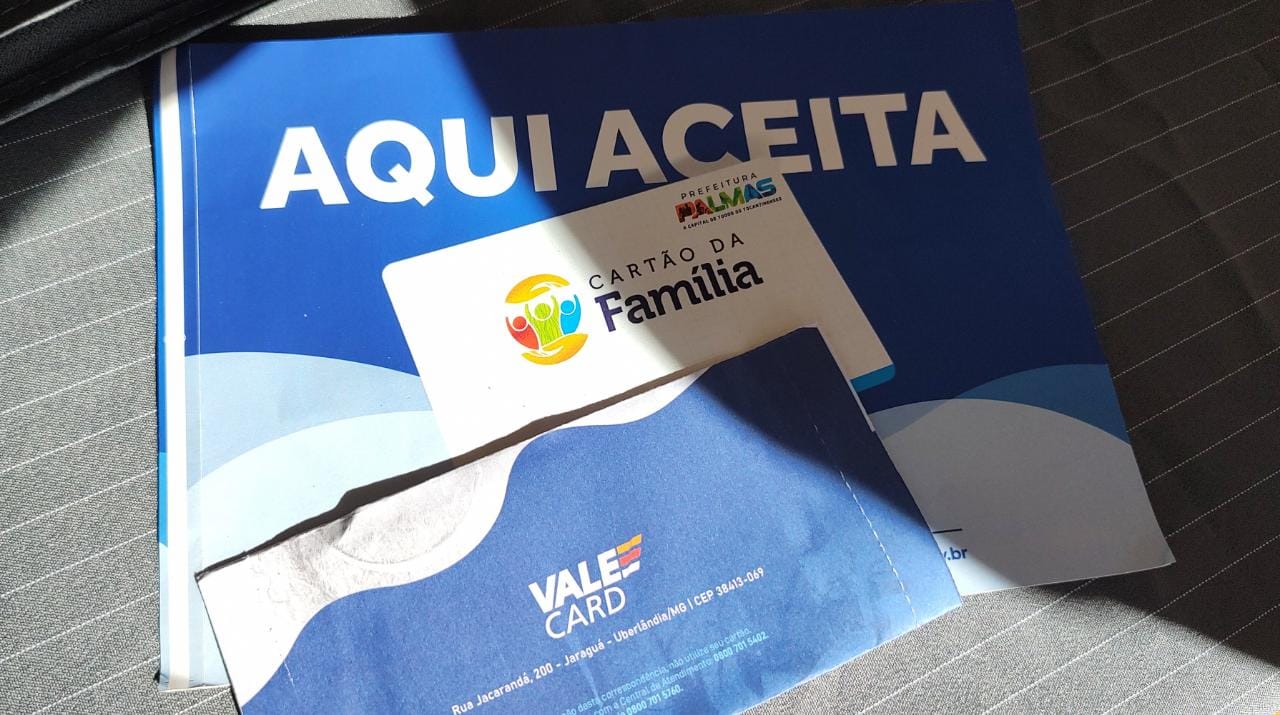 Exclusiva: Prefeita Cinthia Ribeiro comemora entrega dos Cartões da Família em Palmas; ''É um dia muito feliz''