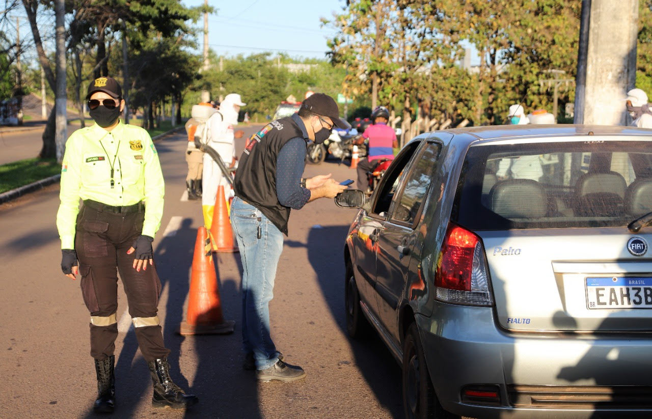 Em Araguaína, prefeitura realiza fiscalização com barreiras sanitárias para cumprimento do lockdown