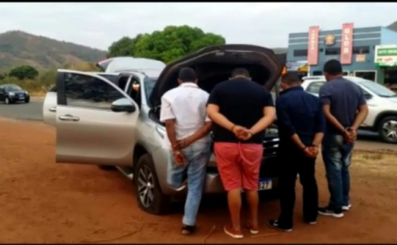 Quarteto especializado em furto de camionetes de luxo em diversos estados é preso em Paraíso do TO