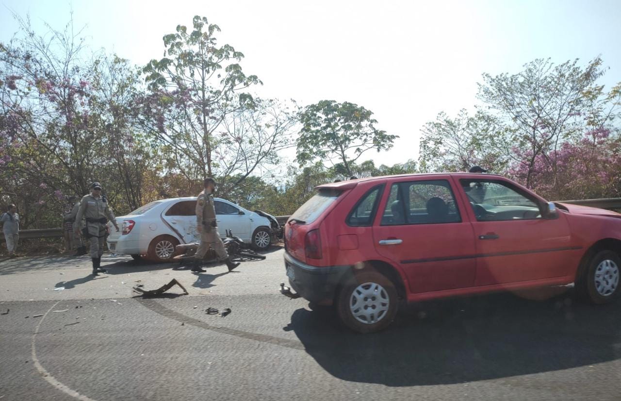 Grave acidente na BR-010, entre Taquaralto e o centro de Palmas, deixa feridos e causa transtornos para motoristas