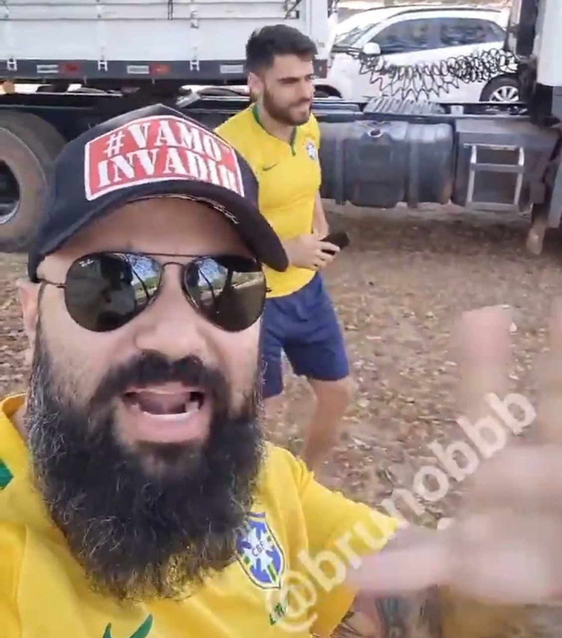 Vídeo de comediante tocantinense viraliza nas redes sociais após ironizar manifestação pró-Bolsonaro dos caminhoneiros; Veja