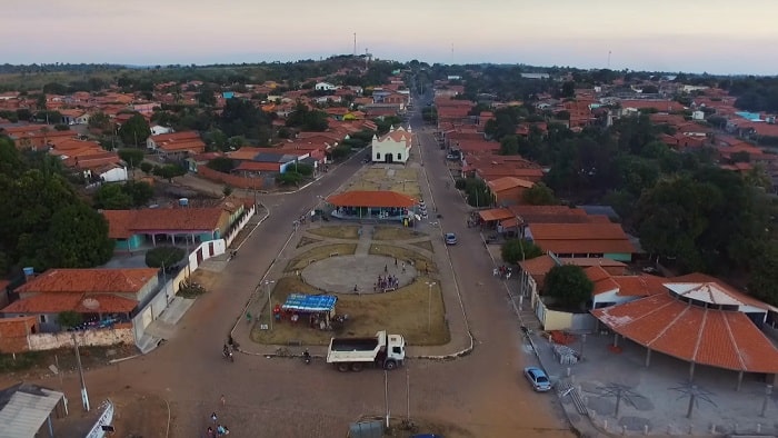 Homem mantém companheira em cárcere privado no interior do TO e ameaça matar a família da jovem; o suspeito foi preso