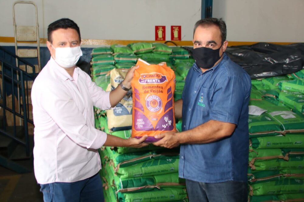 Mesa Farta: Prefeitos e secretários comemoram ações do projeto que garante produção alimentar aos agricultores